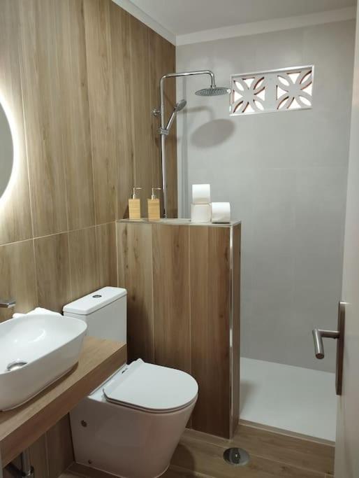 Casa En Granada Con Maravillosa Piscina Otura Εξωτερικό φωτογραφία