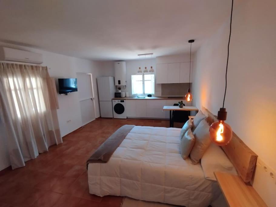 Casa En Granada Con Maravillosa Piscina Otura Εξωτερικό φωτογραφία